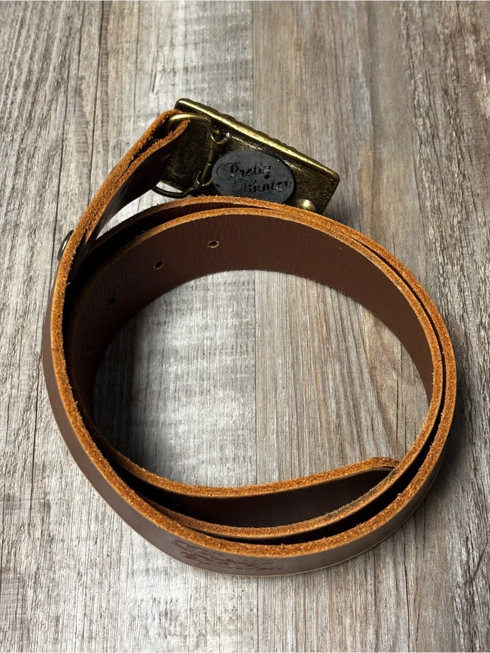 Pretty Hunter Winchester Ornate Brass Buckle and XL Leather belt